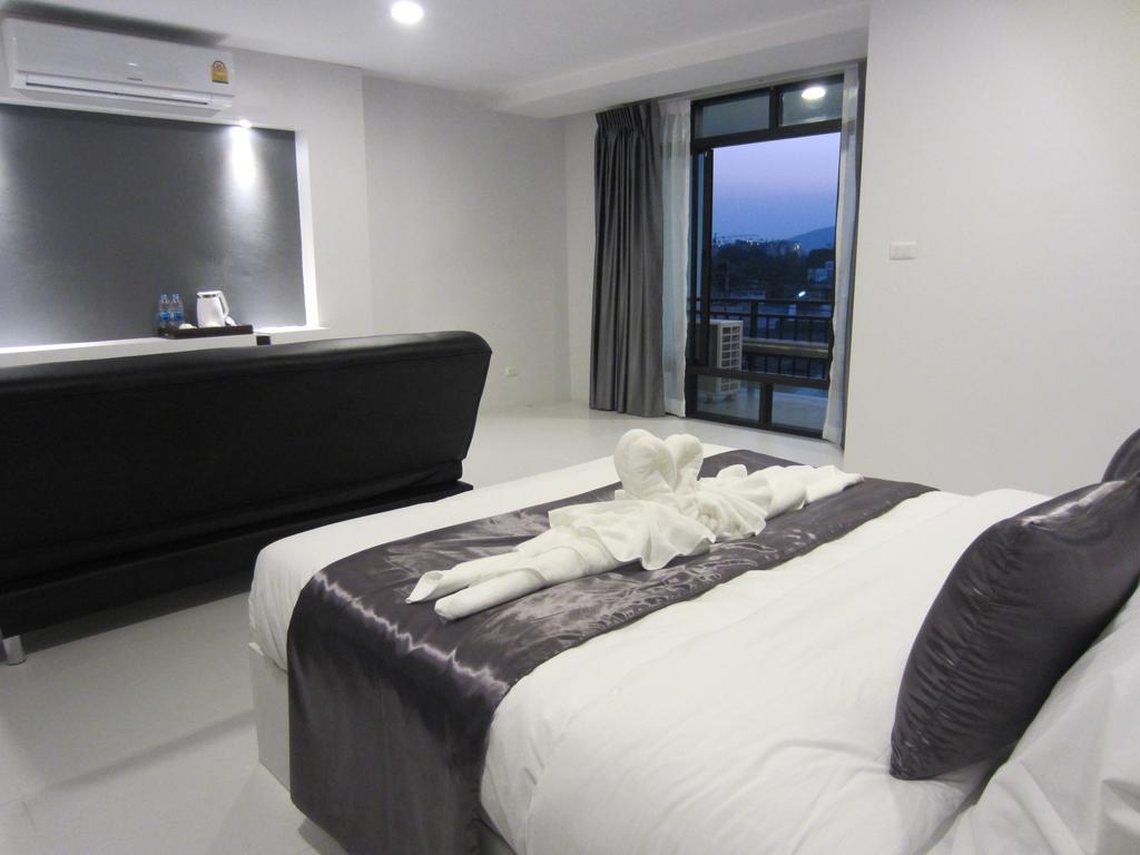 The Luna Compass Chiang Mai Exterior foto
