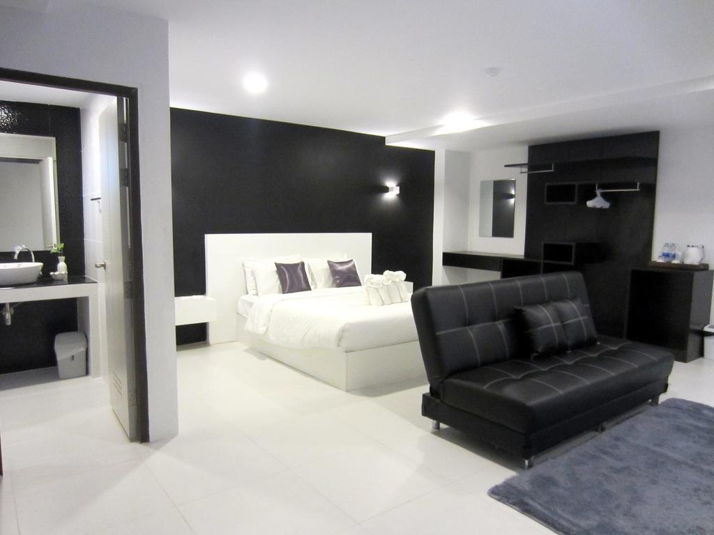 The Luna Compass Chiang Mai Exterior foto