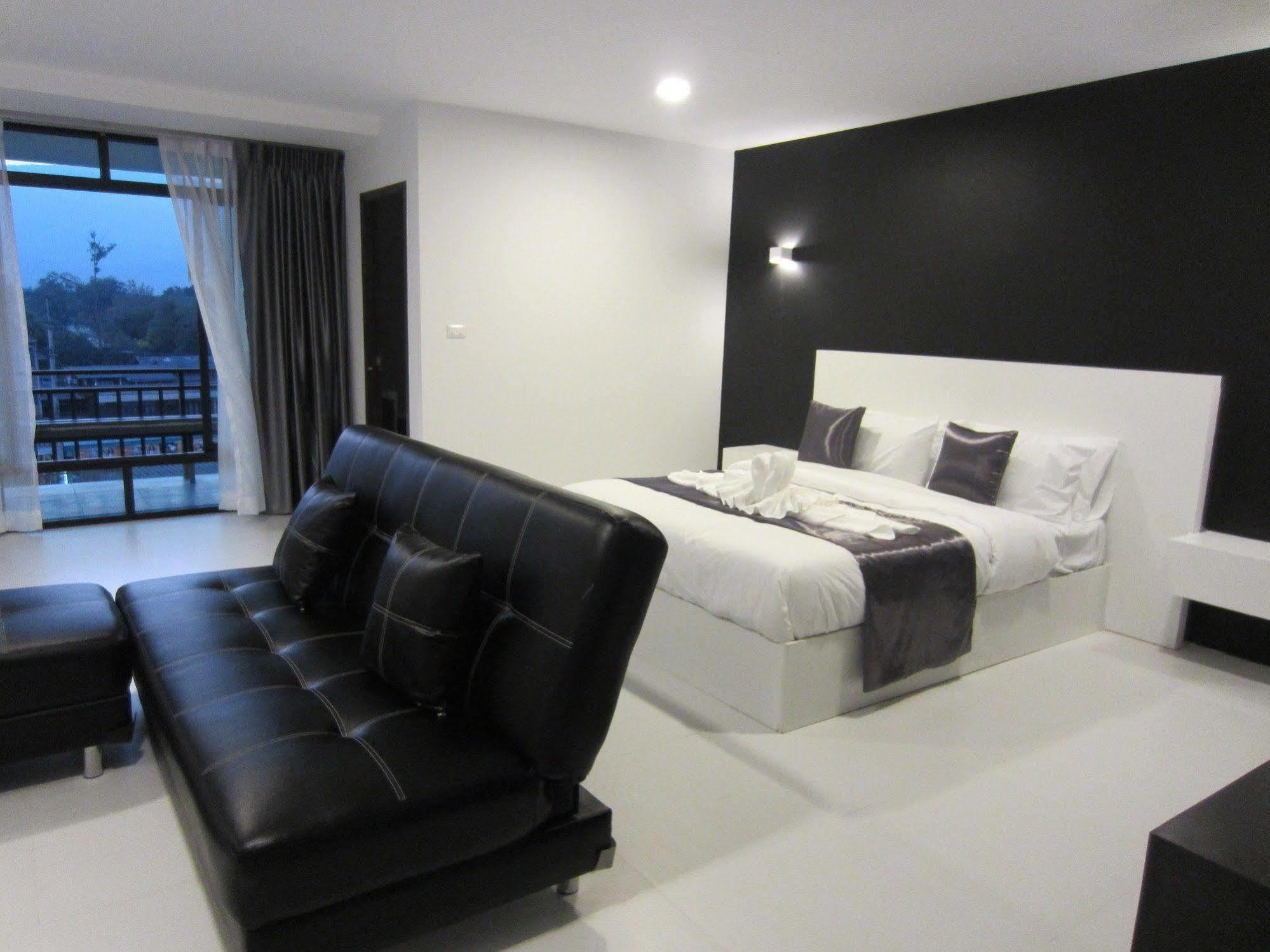 The Luna Compass Chiang Mai Exterior foto