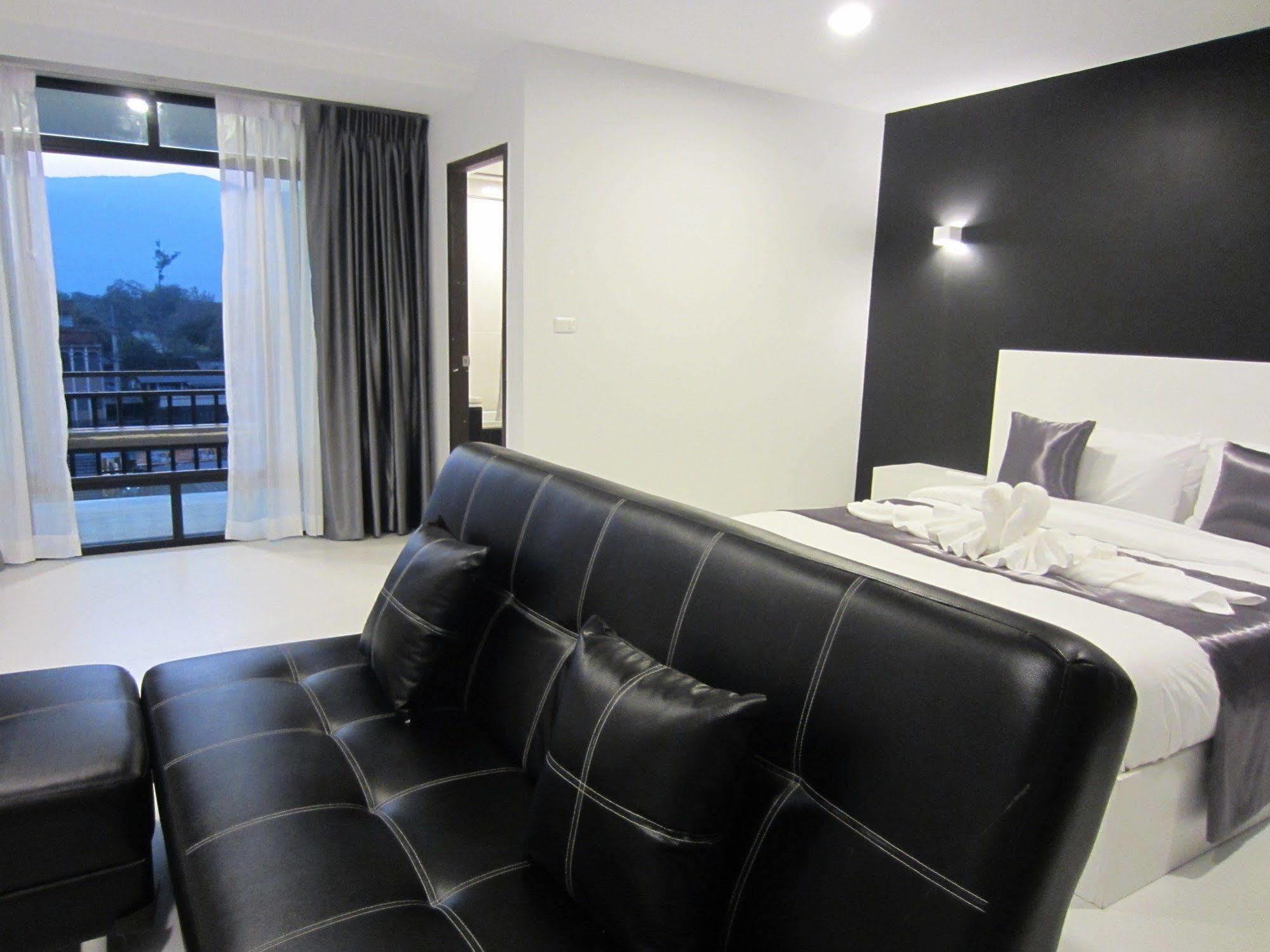 The Luna Compass Chiang Mai Exterior foto